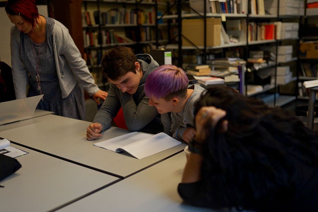 Gruppenarbeit an einem Studientag (Foto: Lioba Kaluza)